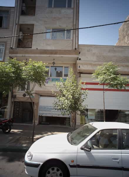 عکس دفتر خدمات الکترونیک انتظامی در سیزده آبان تهران
