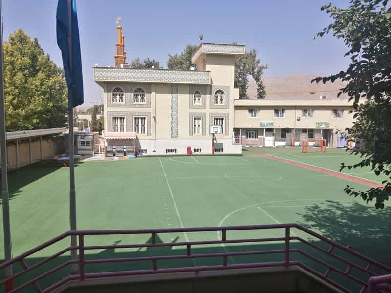 عکس دبستان دخترانه علوم پزشکی فارس شیراز در نیایش شیراز