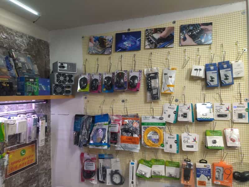 عکس کافی نت + خدمات کامپیوتری عصر نوین شهرک سینمایی تهران