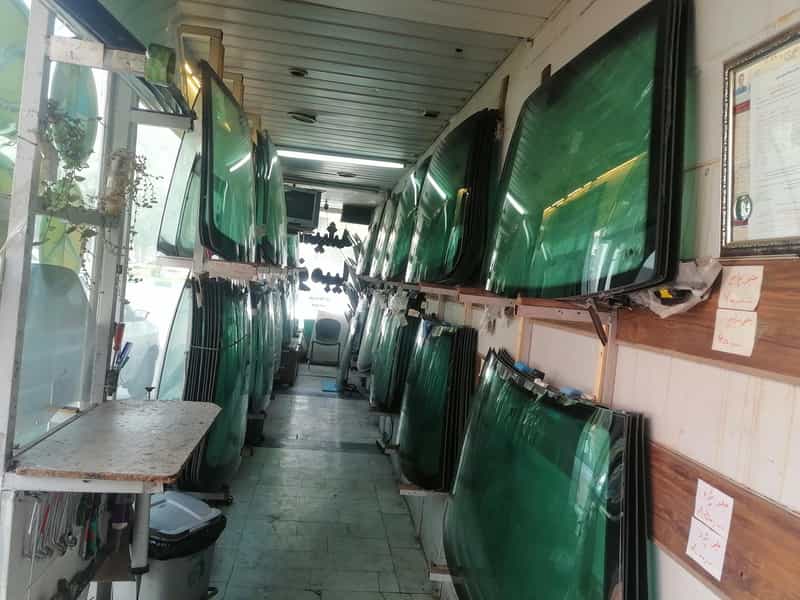 عکس خدمات شیشه اتومبیل نگین در گوهرشاد مشهد