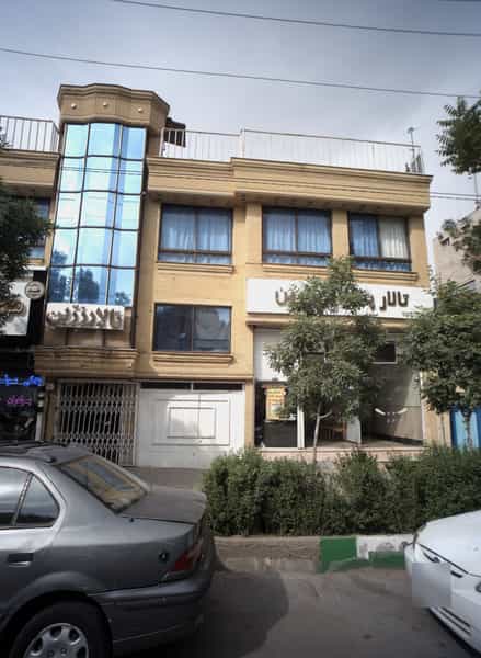 عکس تالار پذیرایی زرین در دریادل مشهد