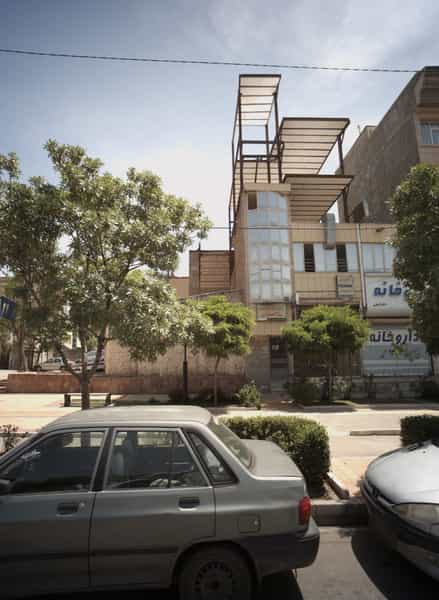 عکس خدمات پرستاری در انقلاب مشهد