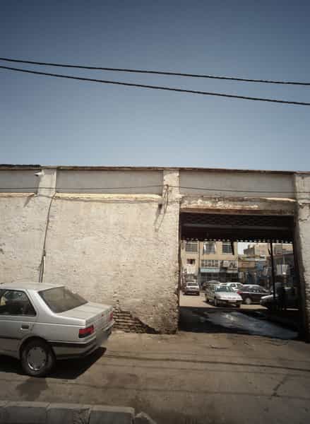 عکس لوازم یدکی بنز سواری و غیره در کوشش مشهد