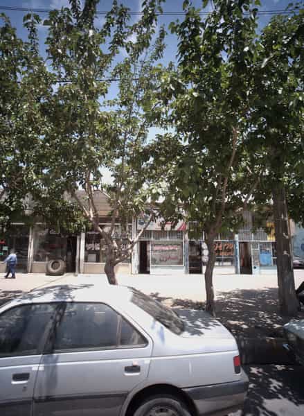 عکس فروشگاه بحرینی در اروند مشهد