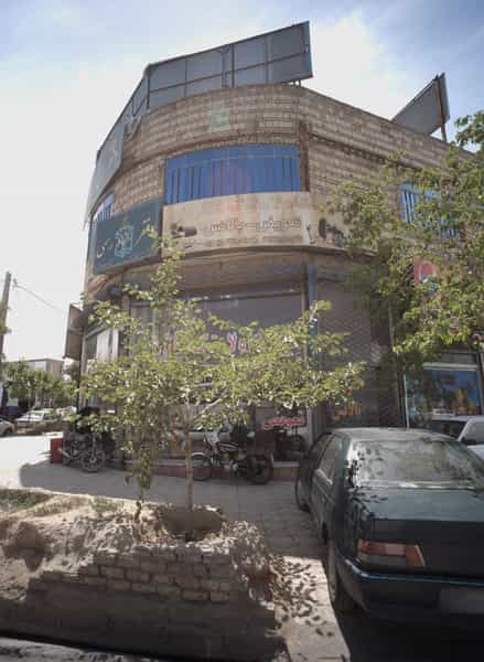 عکس فروشگاه لاستیک مکاریان در رباط مشهد