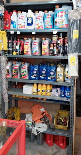 عکس لوازم یدکی کثیری در یوسف آباد تهران