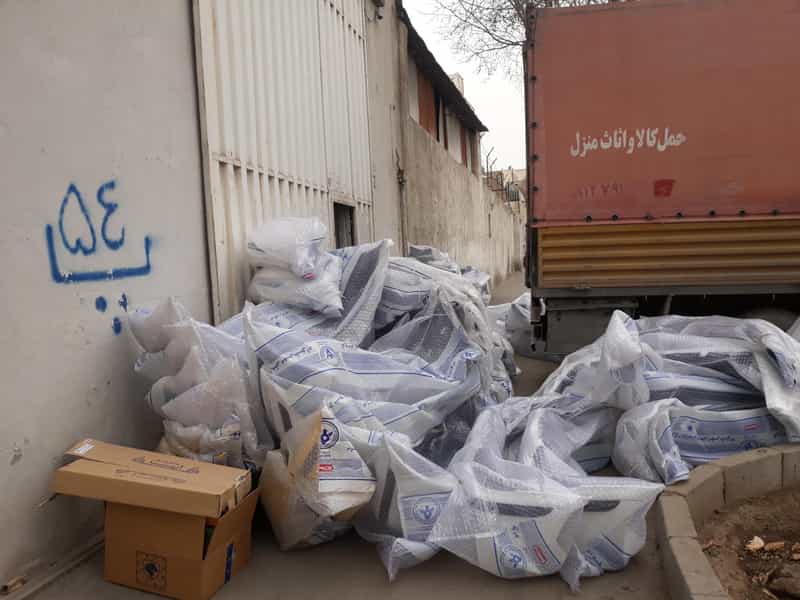 عکس پژو مرکزی ری در تقی آباد تهران