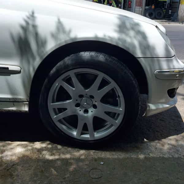 عکس آرون تایر در کوثر تهران
