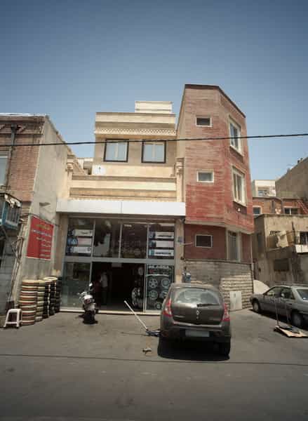 عکس فروشگاه رینگ و لاستیک برادران محمودی میدان حر تهران
