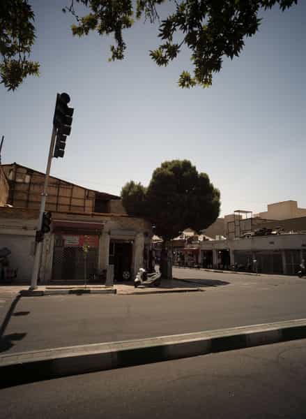 عکس لاستیک فروشی در کوثر 