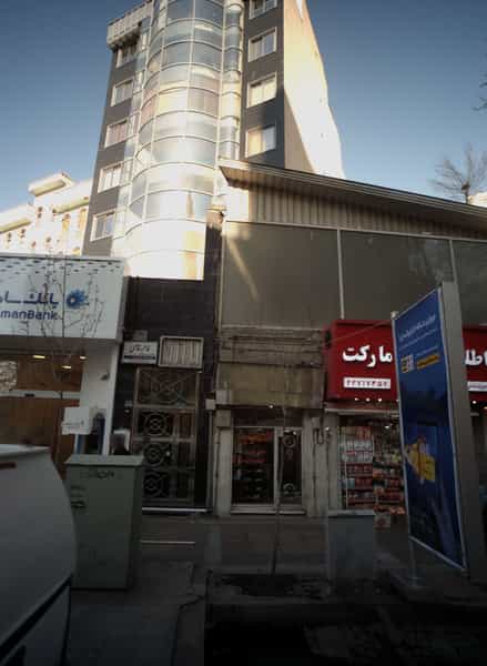 عکس فروشگاه قطعات یدکی خودرو در زعفرانیه تهران