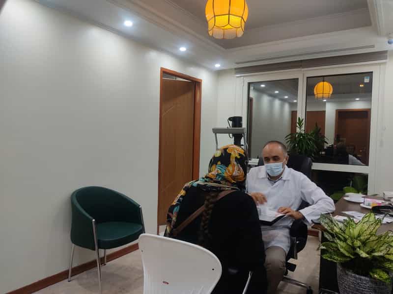 عکس لیزیک کلینیک تخصصی چشم دکتر حسام هاشمیان در گاندی 