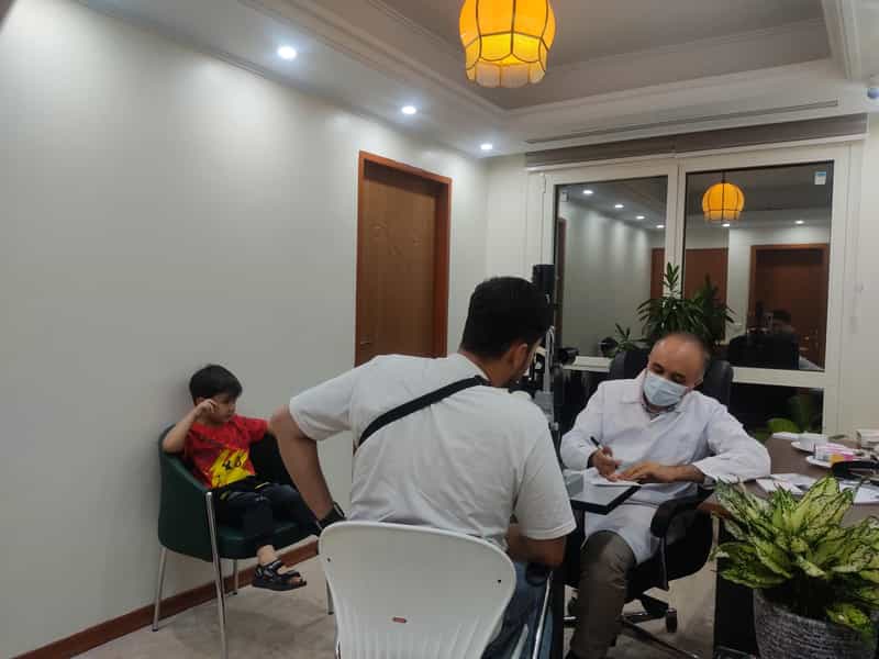عکس لیزیک کلینیک تخصصی چشم دکتر حسام هاشمیان در گاندی 