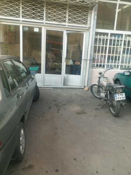 عکس نانوایی لواش در سیلاب تبریز