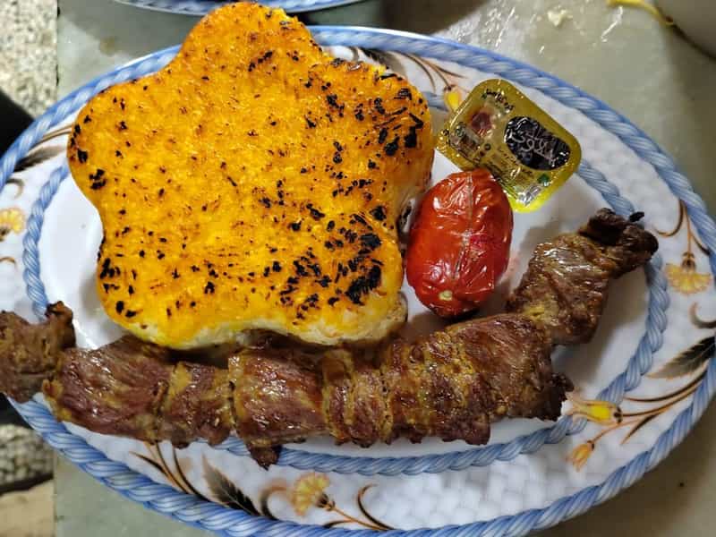 عکس کته کباب و تهیه غذای خانگی دوقلو در باغ اکوبیولوژی نوشهر