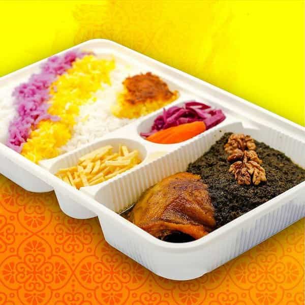 عکس آشپزخانه غذای آماده پردیس در درنای سفید فریدون‌کنار