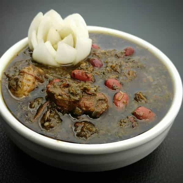 عکس آشپزخانه بهار در درنای سفید فریدون‌کنار