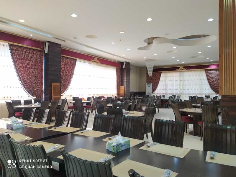 عکس رستوران جلالی سردرود در نگین پارک تبریز