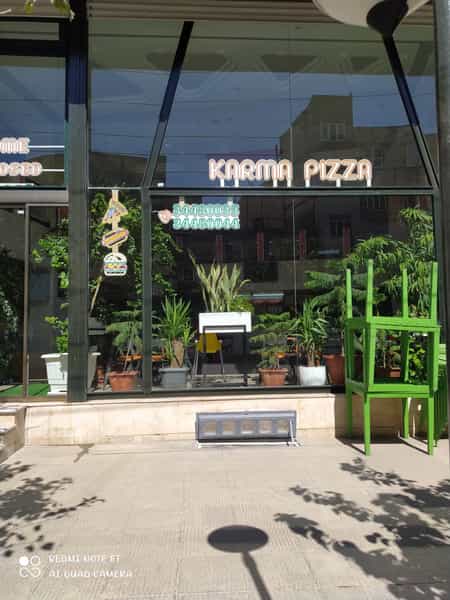 عکس پیتزا کارما در فجر تبریز