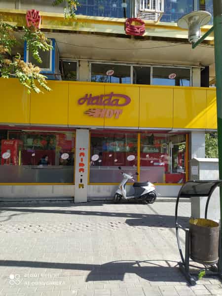 عکس ساندویچ هایدا در ولیعصر تبریز