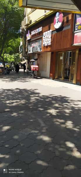 عکس فست فود ۲۰۰۰ در بارون آواک تبریز