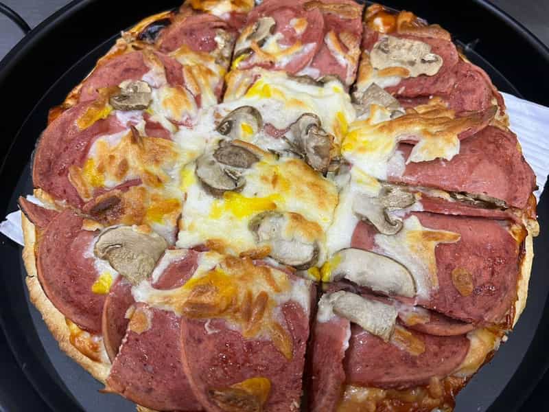 عکس فست فود برگرچی در سیمان ارومیه