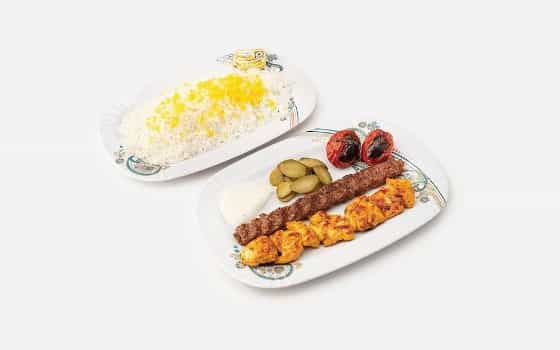 عکس تهیه غذا شقایق در امامشهر یزد