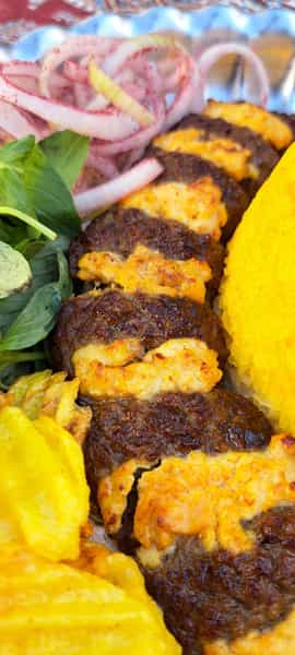 عکس کافه و رستوران سنتی عمارت هفت خوان در کهنه دژ سمنان