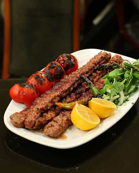 عکس رستوران شاندیز اسفندیار در پونک قزوین