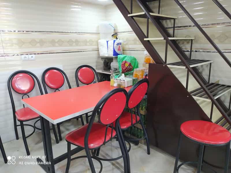 عکس صبحانه و نهار نوری کوچه باغ تبریز