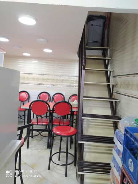 عکس صبحانه و نهار نوری کوچه باغ تبریز