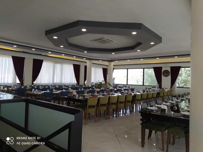 عکس رستوران نمایشگاه بین‌المللی (اطلس) تبریز