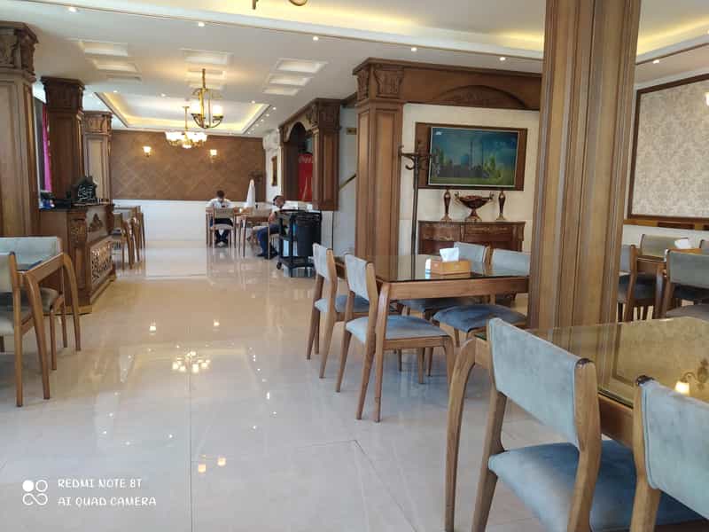 عکس چلوکبابی پاک در ولیعصر تبریز