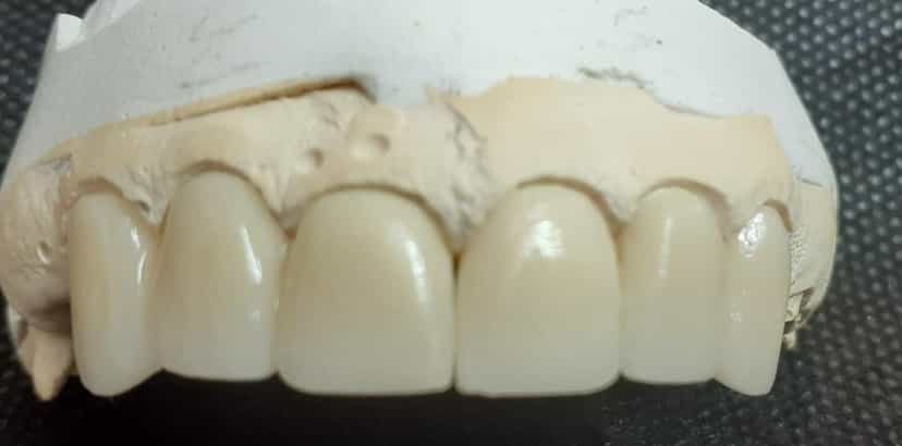 عکس لابراتوار دندانسازی باقری شهرک رازی تبریز