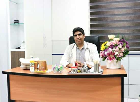 عکس دکتر میره ای متخصص کودکان و نوزادان در زنبیل آباد قم