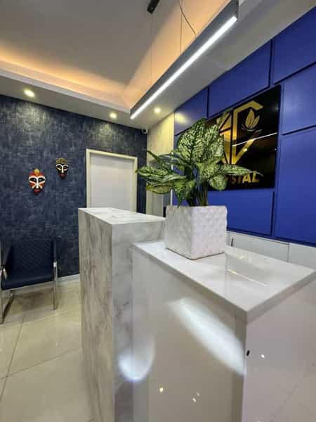 عکس مطب زیبایی کریستال در گلستان کرمانشاه