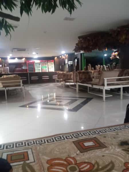 عکس رستوران بندر در چهارباغ بندرعباس