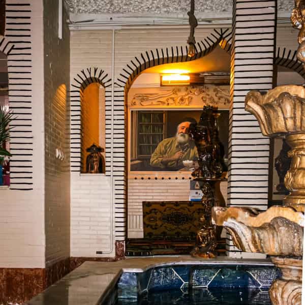 عکس سفره خانه‌سنتی‌الماس‌شهر در دروازه رشت زنجان