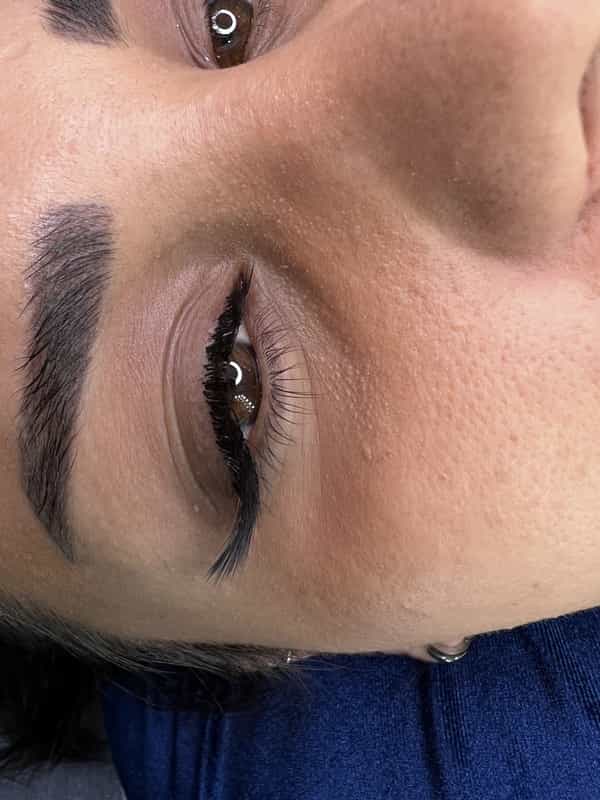 عکس مرکز تخصصی اکستنشن مژه رعنا پورمند در چهارراه سعدی زنجان