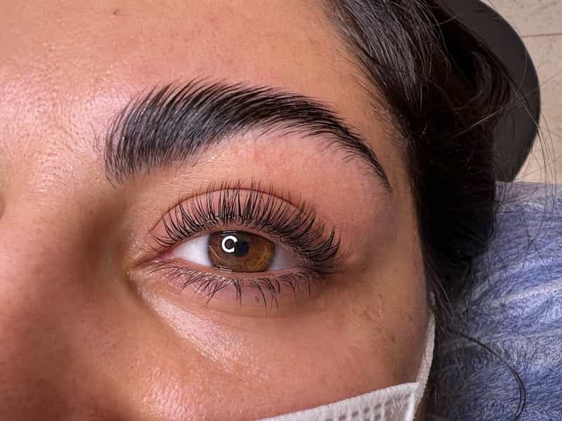 عکس مرکز تخصصی اکستنشن مژه رعنا پورمند در چهارراه سعدی زنجان