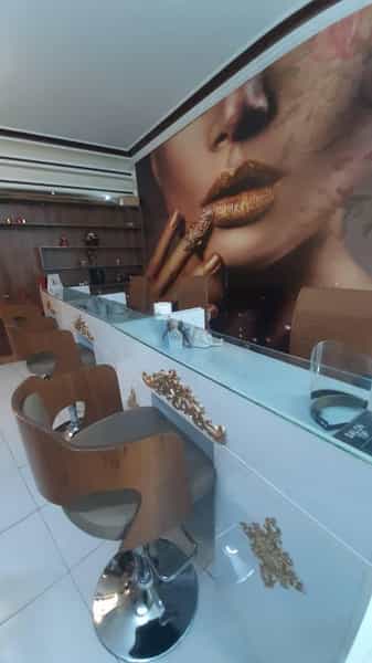 عکس سالن کاشت ناخن نیکان در فاز ۱ اندیشه شهریار