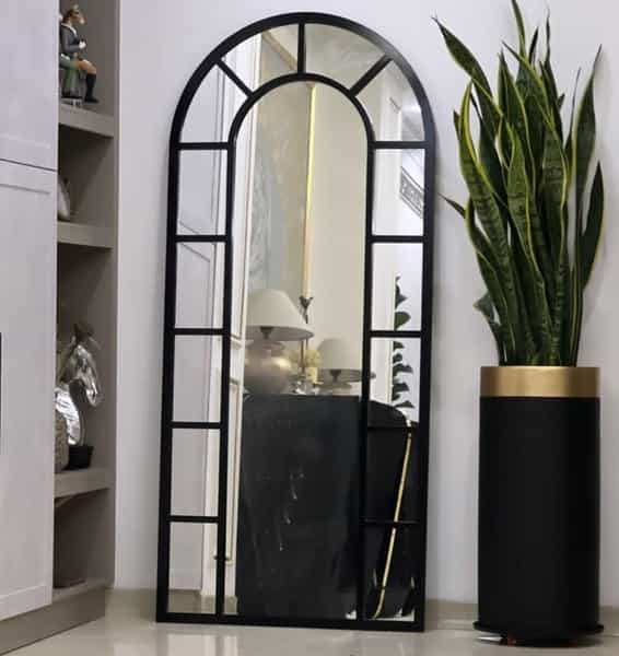 عکس قاب سازی رضا در شوقی زنجان