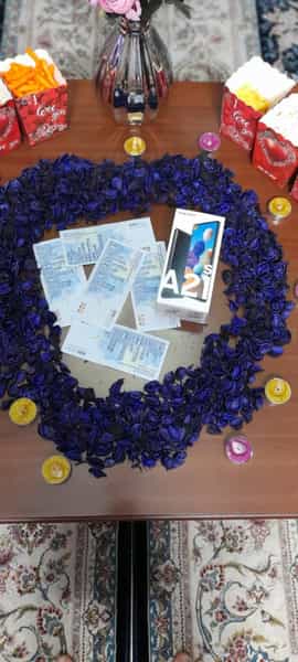 عکس کارگاه تولیدی مانتو زنانه ی دینا در فاز ۱ اندیشه شهریار