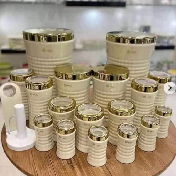 عکس ارزانسرای ایرانی قم