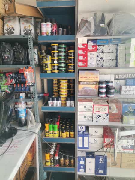 عکس لوازم یدکی یاسان در زور آباد کرمان