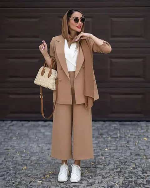 عکس تولیدی شیکانو در آقا زمان سنندج