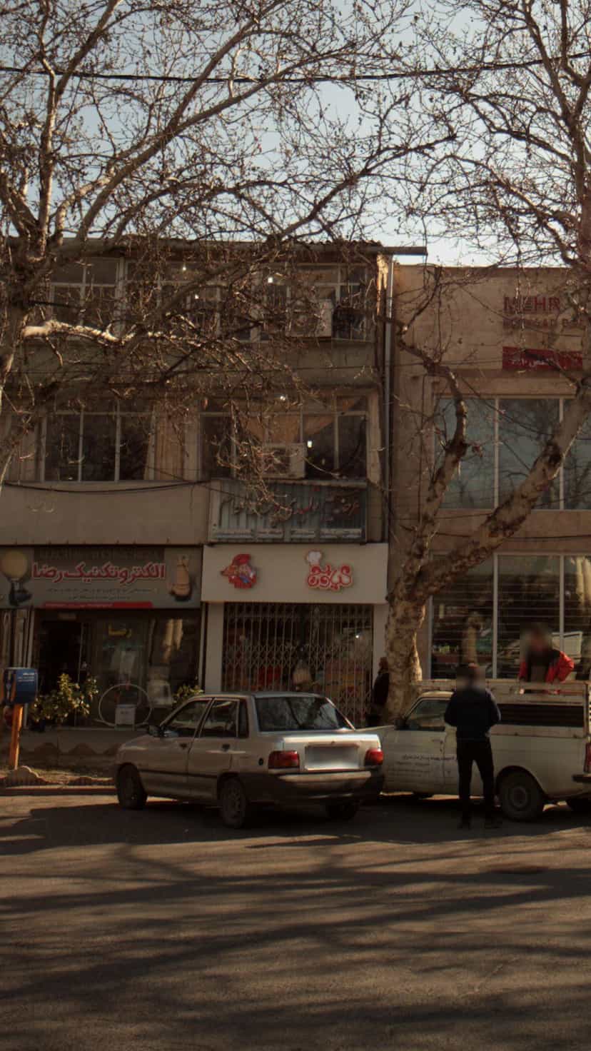 عکس عرضه مستقیم تولیدی پوشاک الهام در آیت الله طالقانی ساری