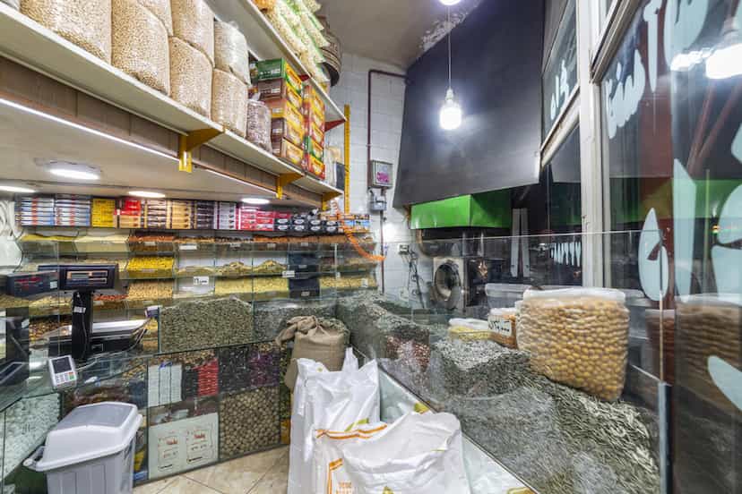 عکس آجیل داغ حسینی در سمرقند مشهد