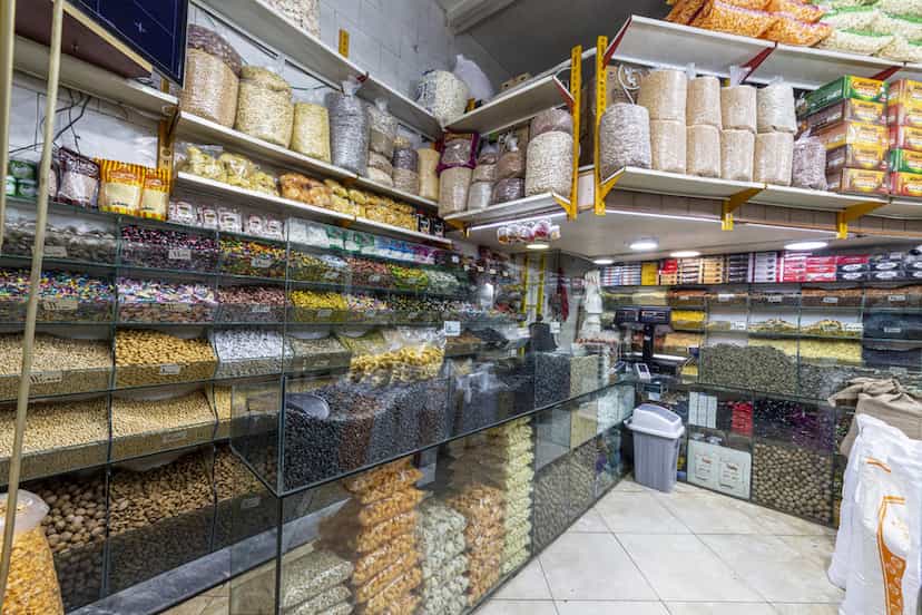 عکس آجیل داغ حسینی در سمرقند مشهد