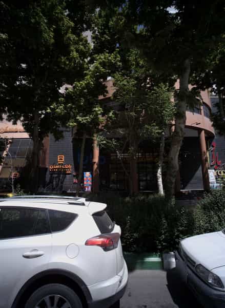 عکس مجتمع تجاری باراد در احمدآباد مشهد